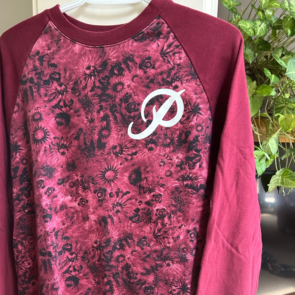 Crew Neck by Primitive